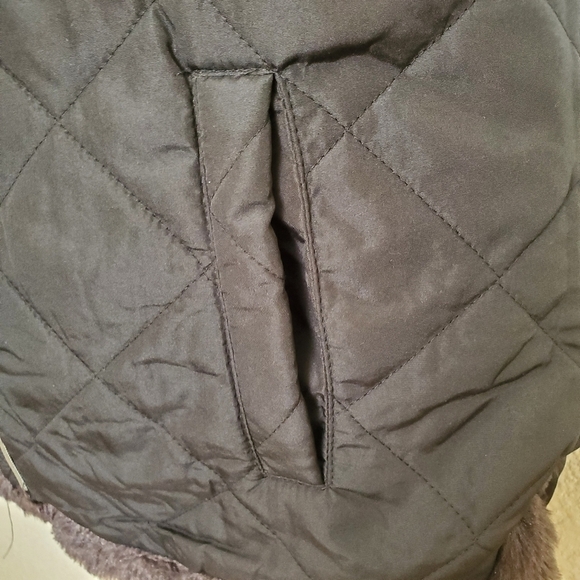 Casual Identity Reversible Vest Faux Fur Chocolate Brown (XL) - Picture 13 of 16